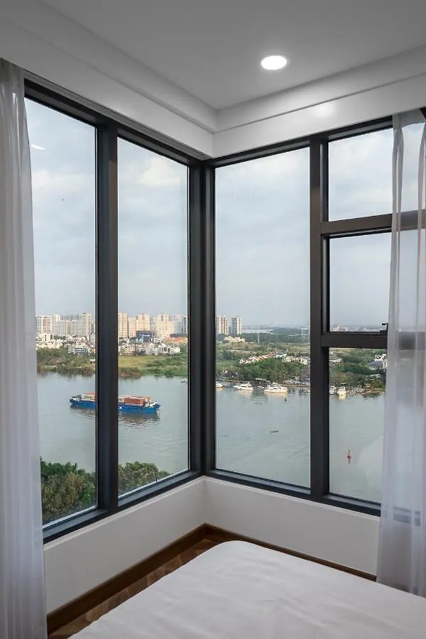 Sunwah Pearl Golden House-Amazing River View ,3 Br Apartment Ho Chi Minh City