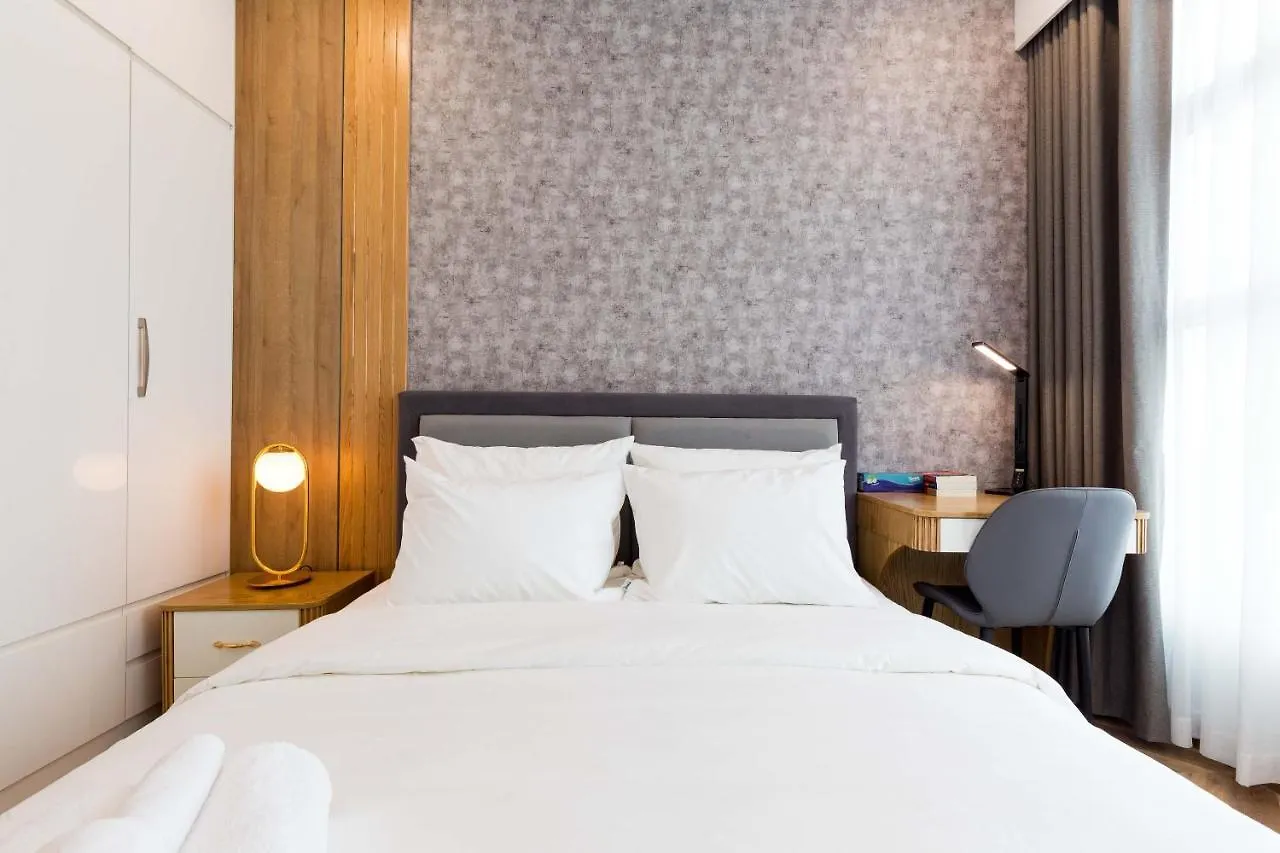 Sunwah Pearl Golden House-Amazing River View ,3 Br Apartment Ho Chi Minh City
